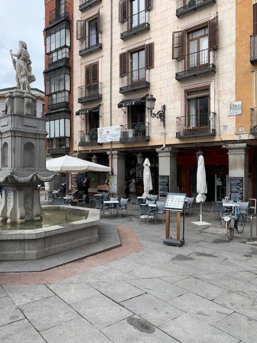 Espectacular Apartamento Plaza Mayor Madrid Eksteriør billede